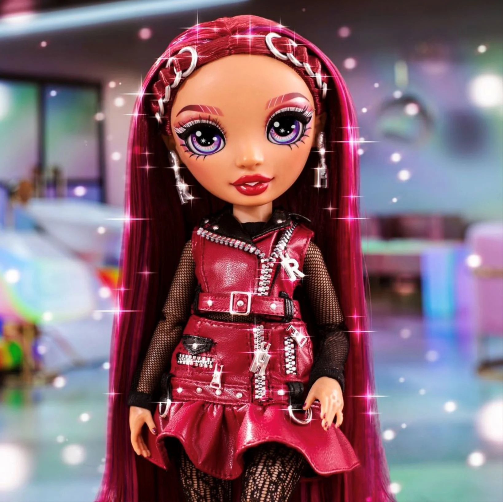 Papusa Rainbow High Mila Berrymore cu accesorii, 28 cm foto