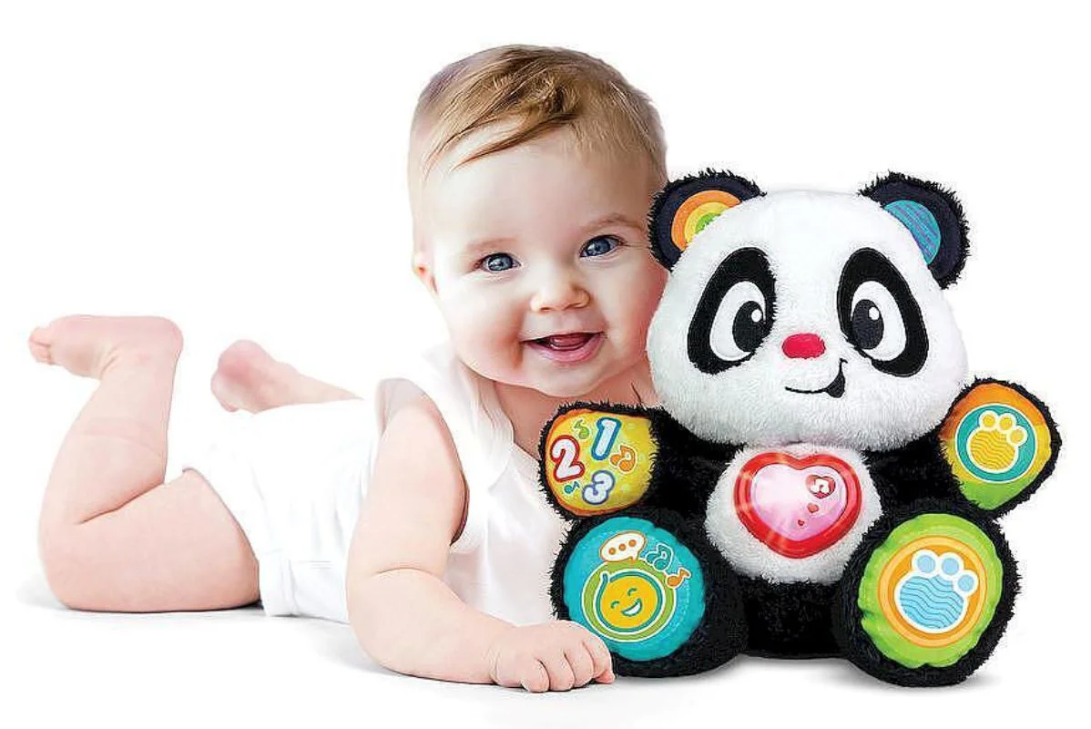 Мягкая интерактивная игрушка Winfun Панда со звуками и светом foto