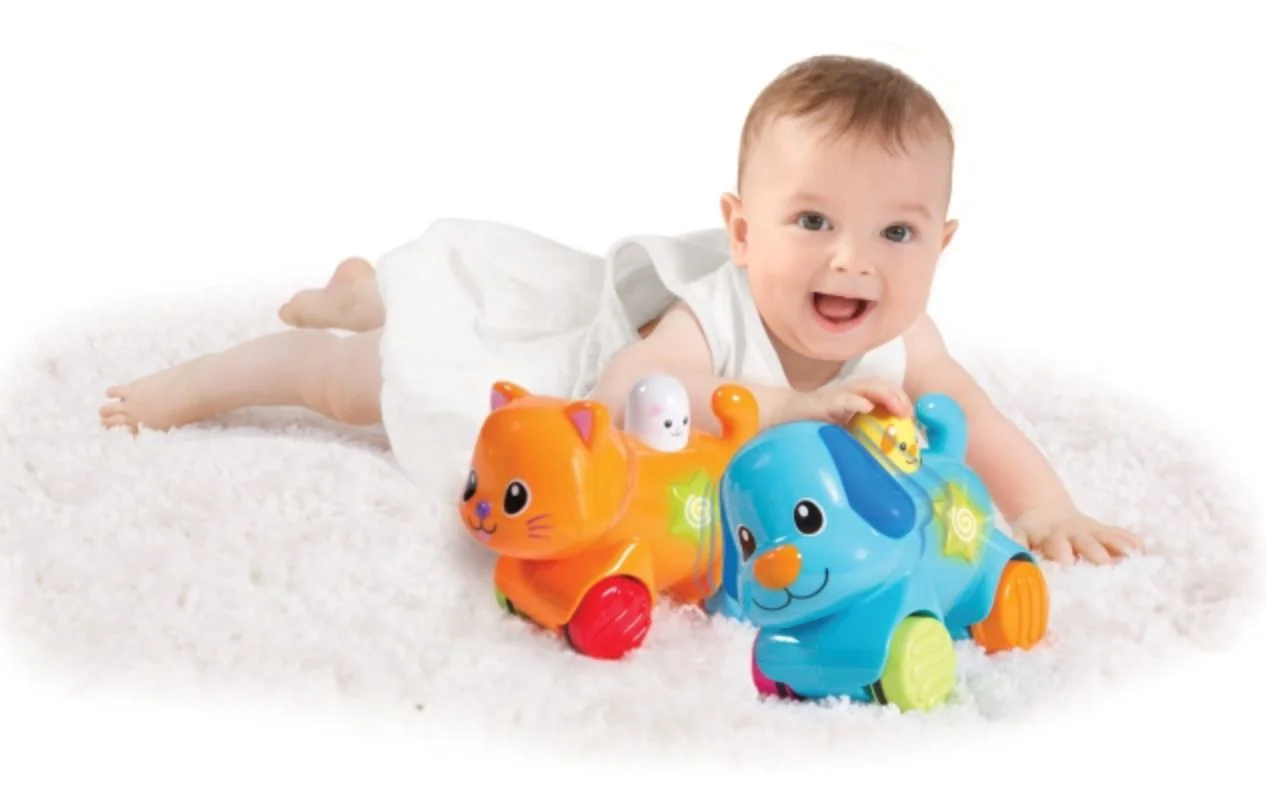 Интерактивная игрушка Winfun Щенок, нажми и поедет, со звуками и светом foto