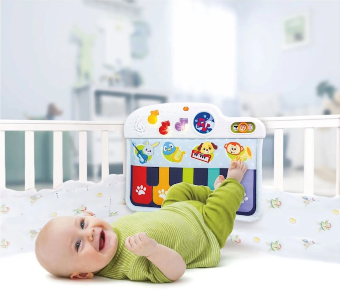 Интерактивная игрушка Winfun Пианино-Животные с текстильными клавишами и элементом для подвешивания foto