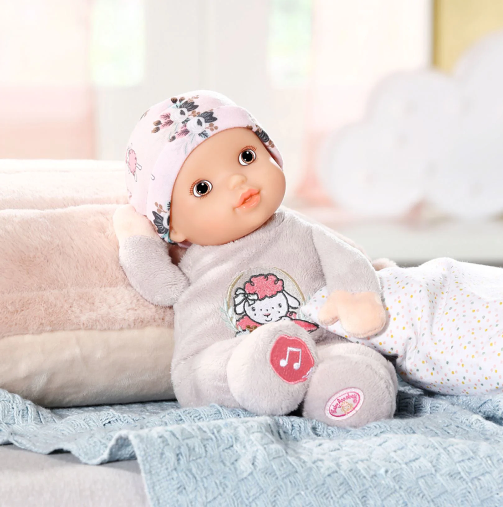 Papusa interactiva Baby Annabell cu corp moale si inregistrare vocala foto