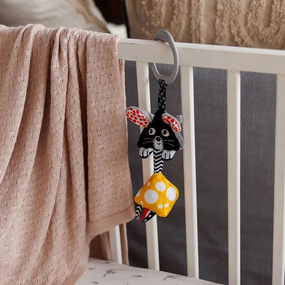 Сенсорная подвесная игрушка BabyOno Mouse foto