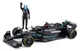 Модель автомобиля Bburago Mercedes-AMG F1 W14 E Performance с фигуркой, 1:24 foto