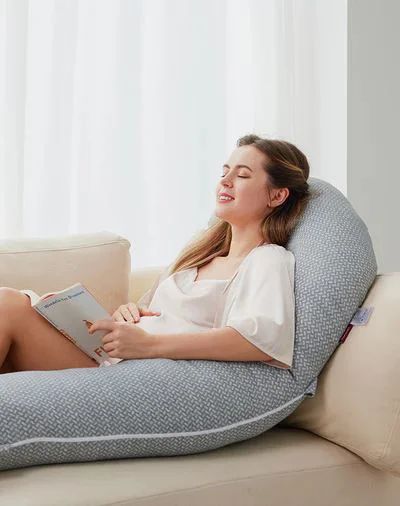 Perna pentru gravide Momcozy in forma F Velvet Grey foto