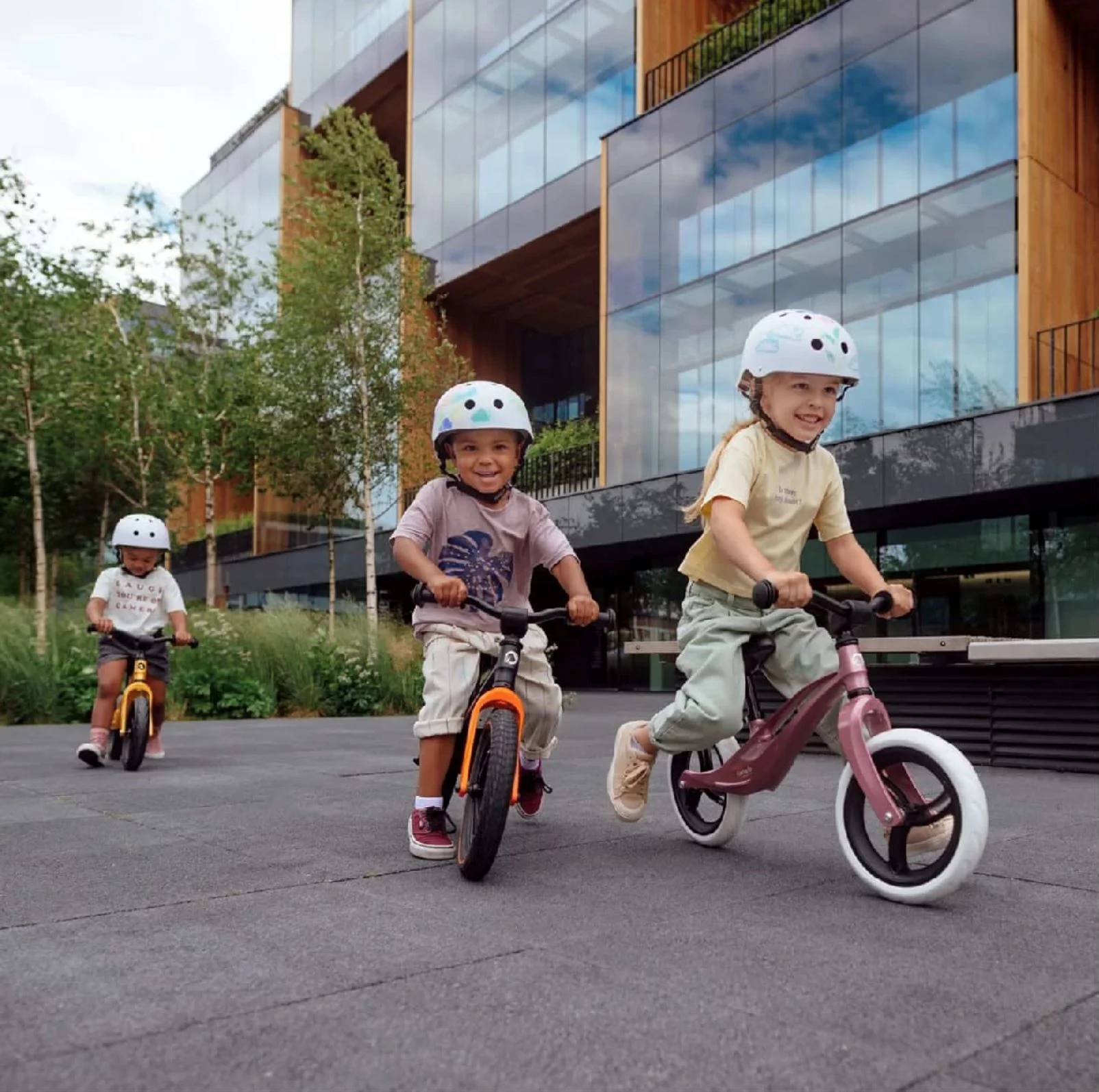 Bicicleta fara pedale Lionelo Bart Amethyst Violet foto
