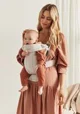 Marsupiu anatomic BabyBjorn Mini Light Beige cu pozitii multiple de purtare, 3D Jersey foto