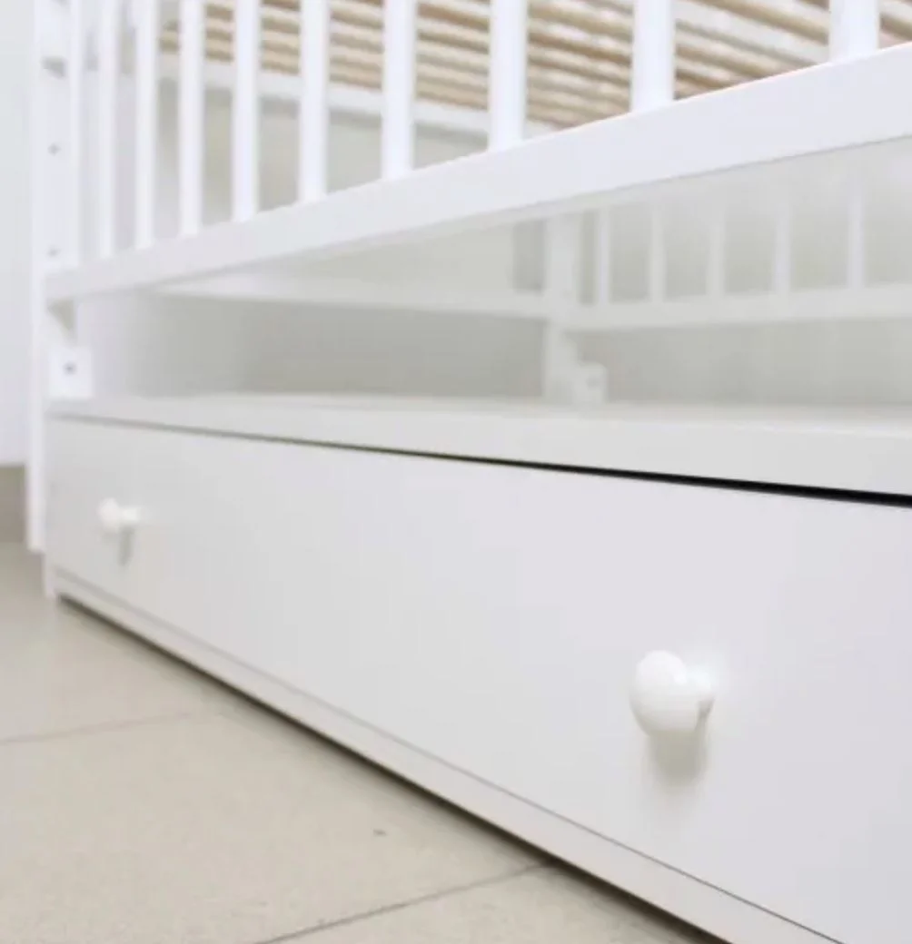 Детская кроватка Kuzea Мишка с ящиком Белая foto