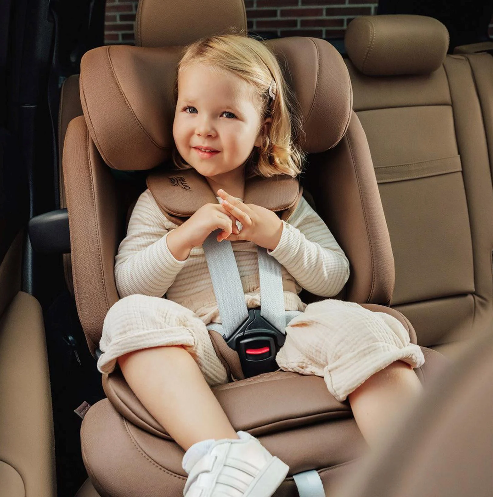 Scaun auto pentru copii Britax Romer Advansafix Pro I-Size Lux Warm Caramel foto