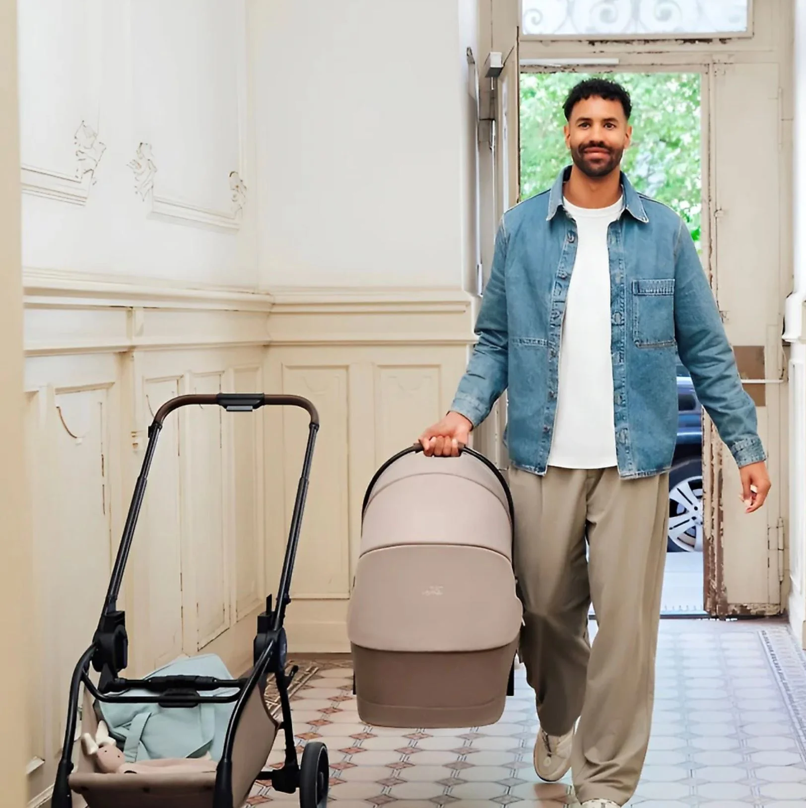 Люлька для коляски Britax Romer Rio Carrycot Carbon Черный foto