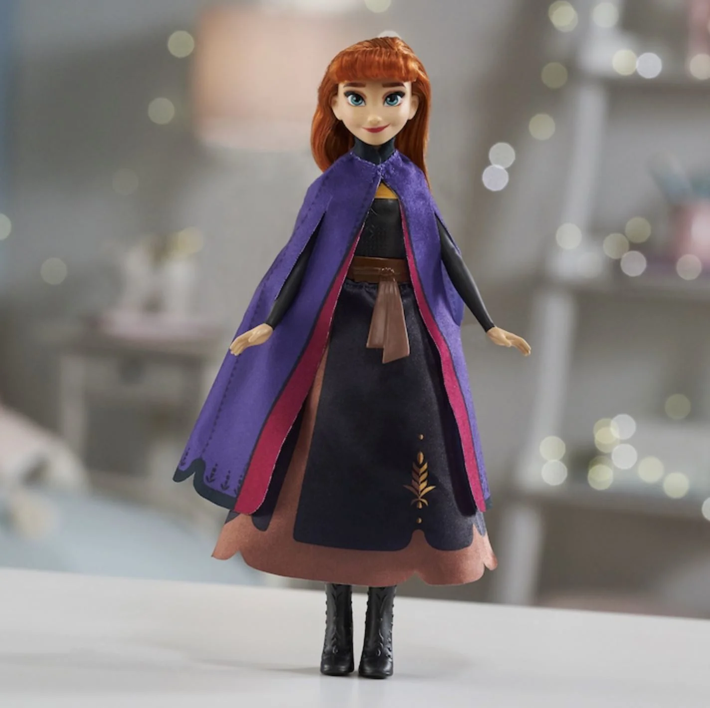 Papusa Toys outlet Disney Frozen Anna, Transformarea Reginei foto