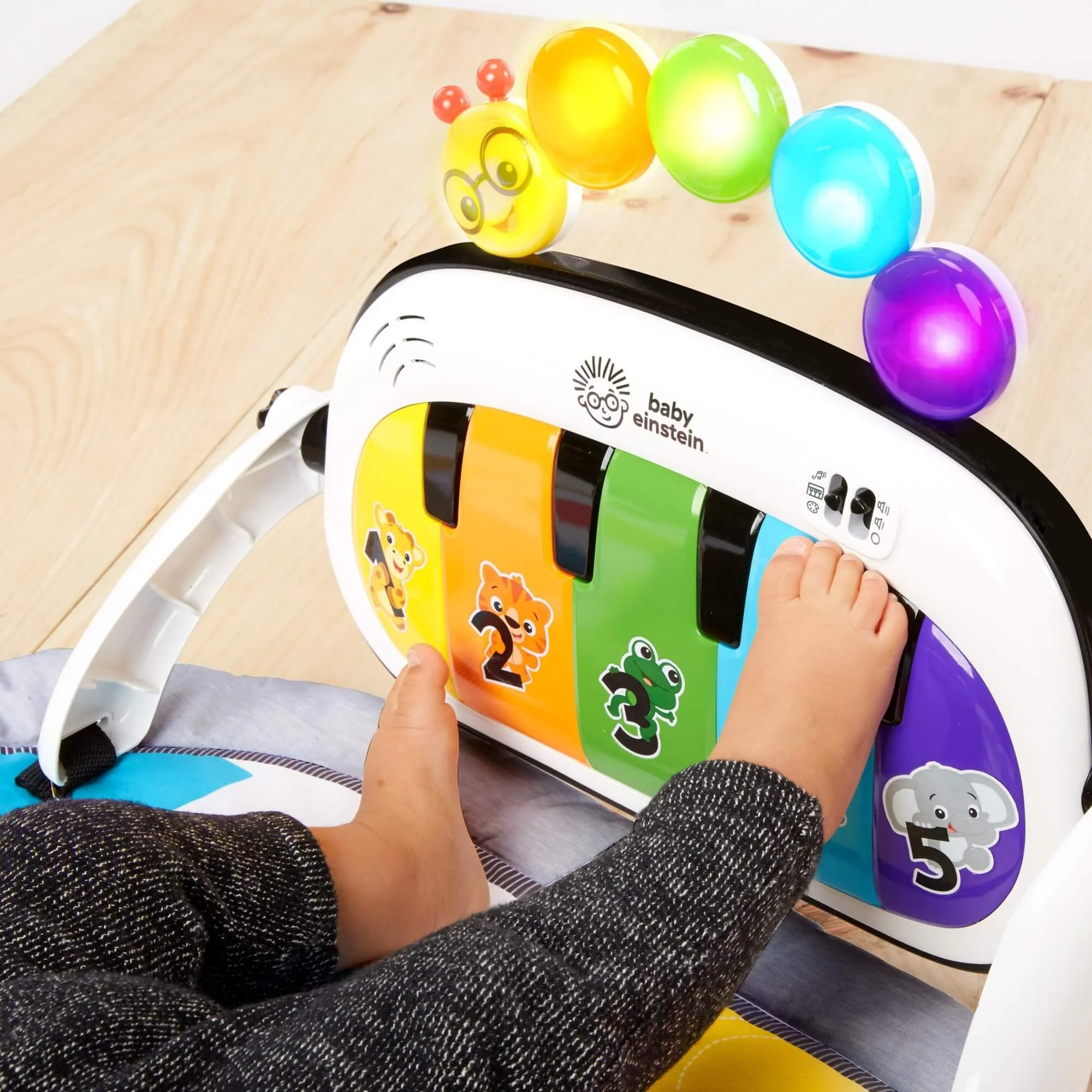 Развивающий коврик Baby Einstein 4 в 1 Kickin' Tunes™