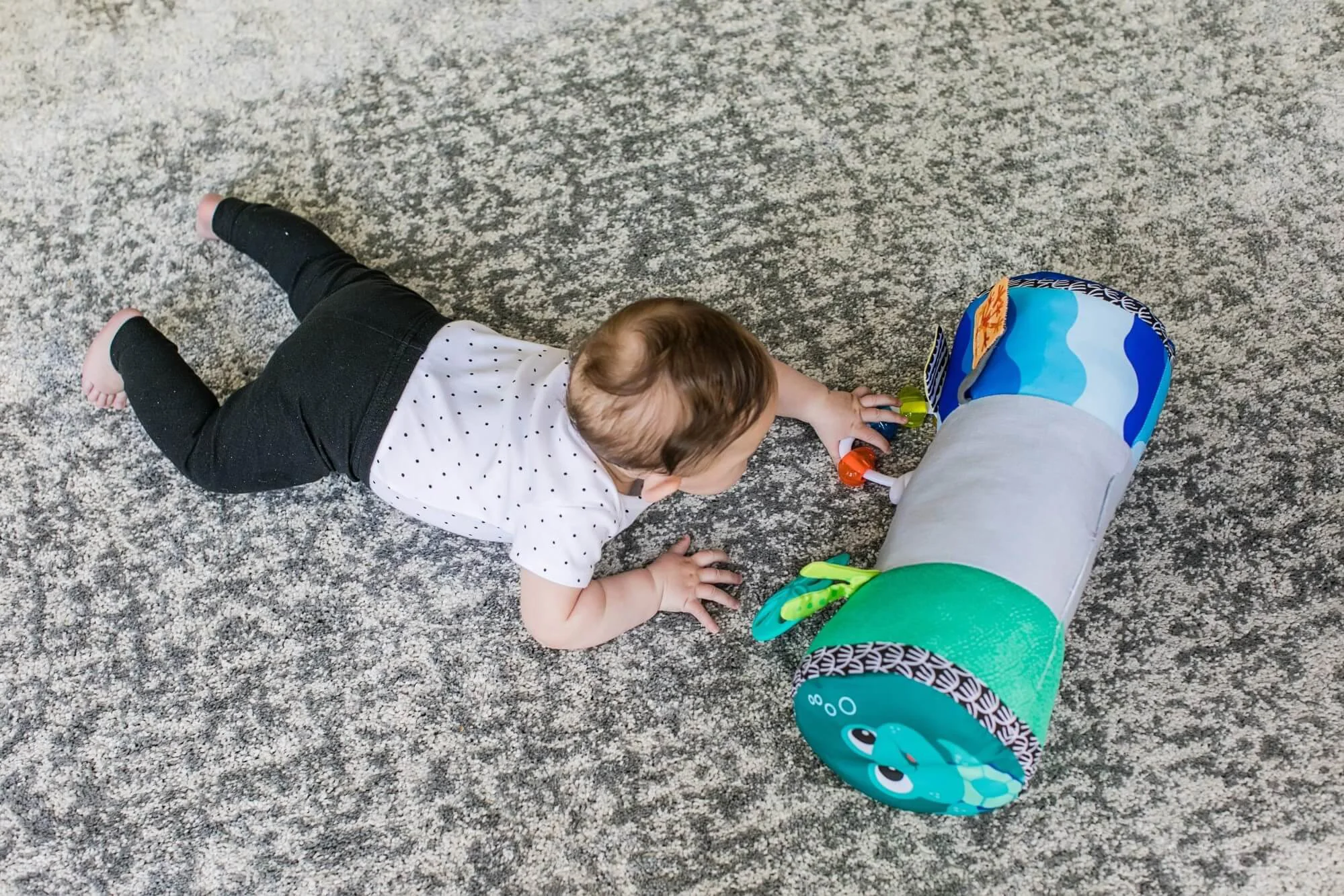 Perna multifunctionala Baby Einstein Rythm of the Reef™