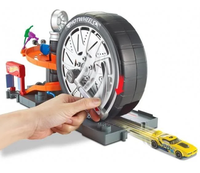 Set de joaca Hot Wheels "Super Spin Tire Shop" foto