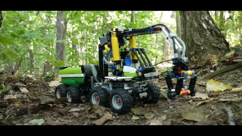 Lego Technic - Forest Machine foto