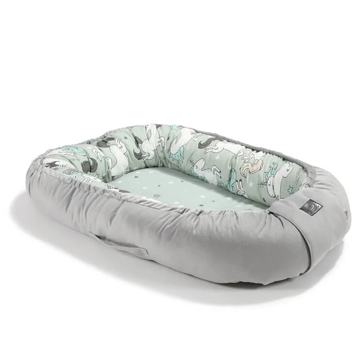 Babynest La Millou Velvet Collection - Unicorn Rainbow Knight - Dark Grey foto