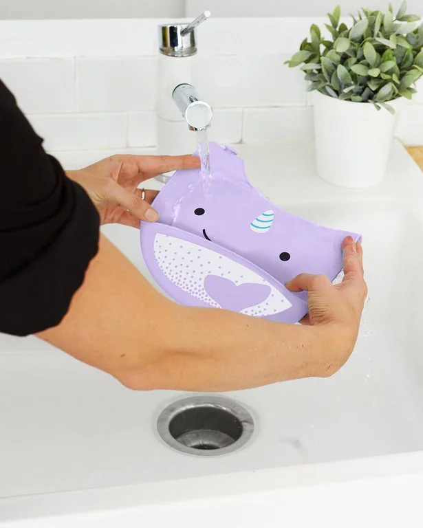 Силиконовый нагрудник Fold & Go Skip Hop Zoo Нарвал foto