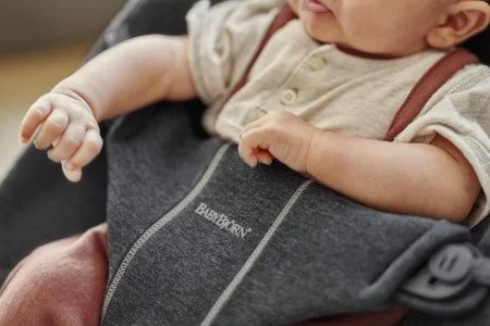 Кресло-шезлонг BabyBjorn Bliss Charcoal Grey, 3D Jersey