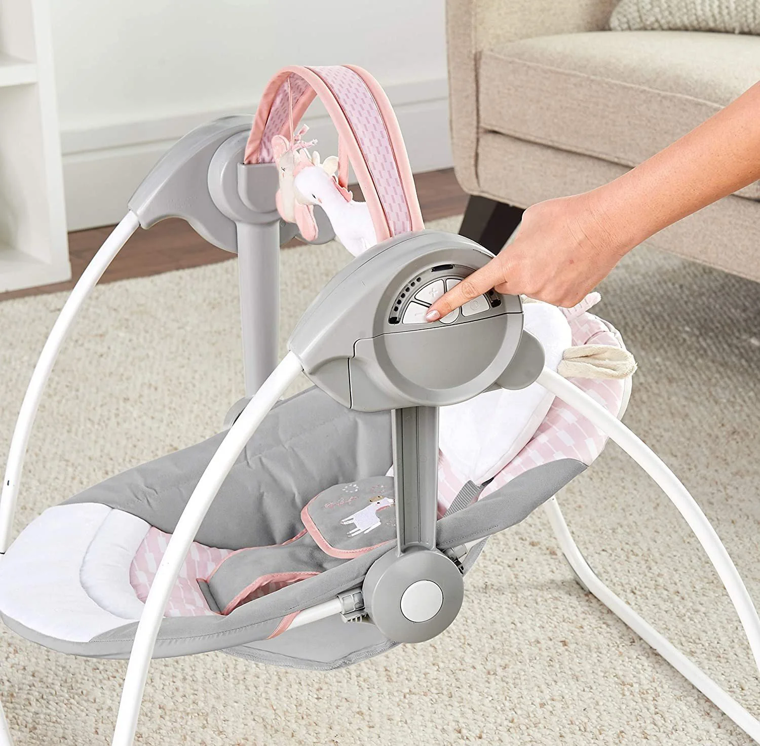 Музыкально-электронные качели Bright Starts Ingenuity Comfort 2 Go Flora the Unicorn