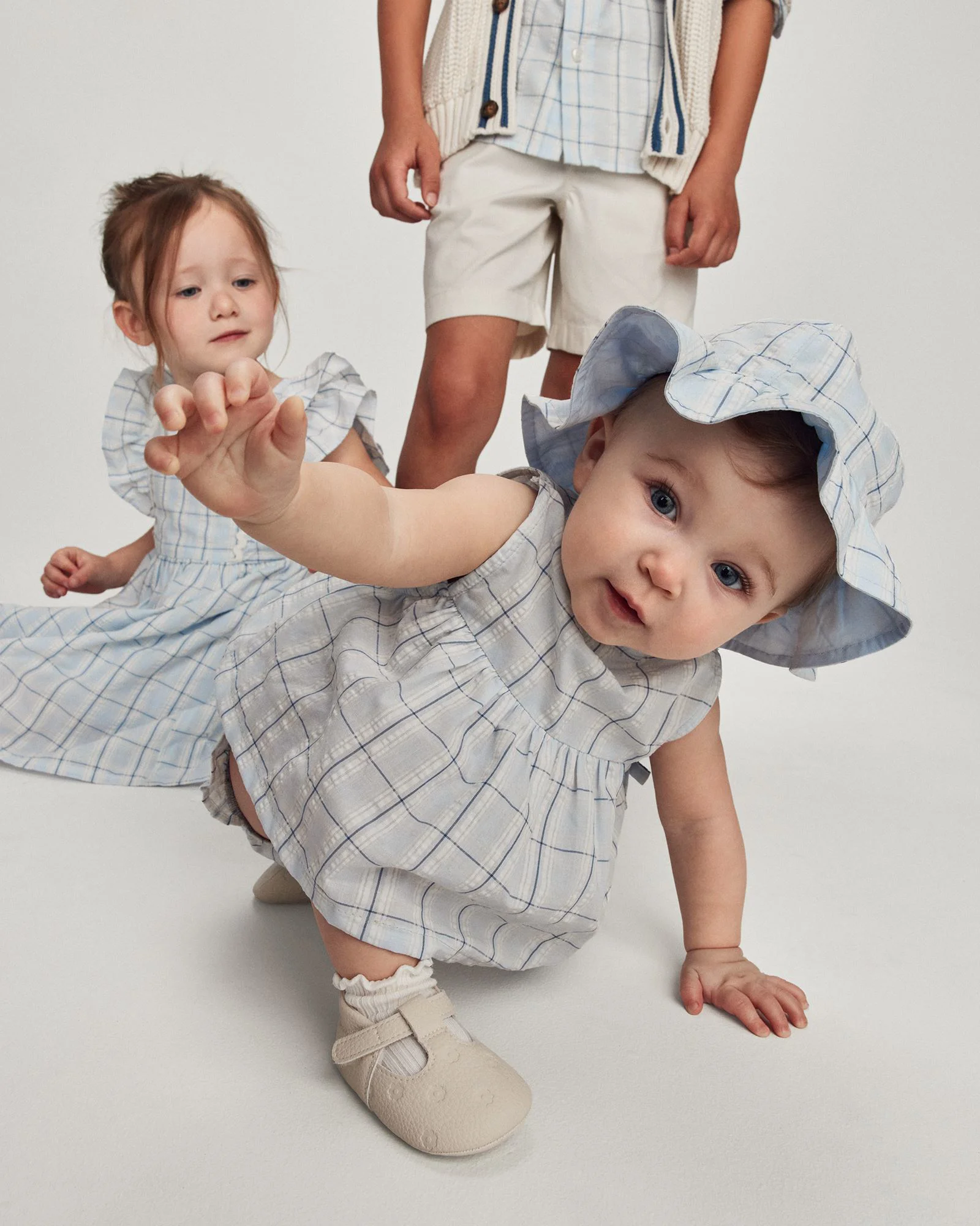 Carter's Rochie Plaid Ruffle foto