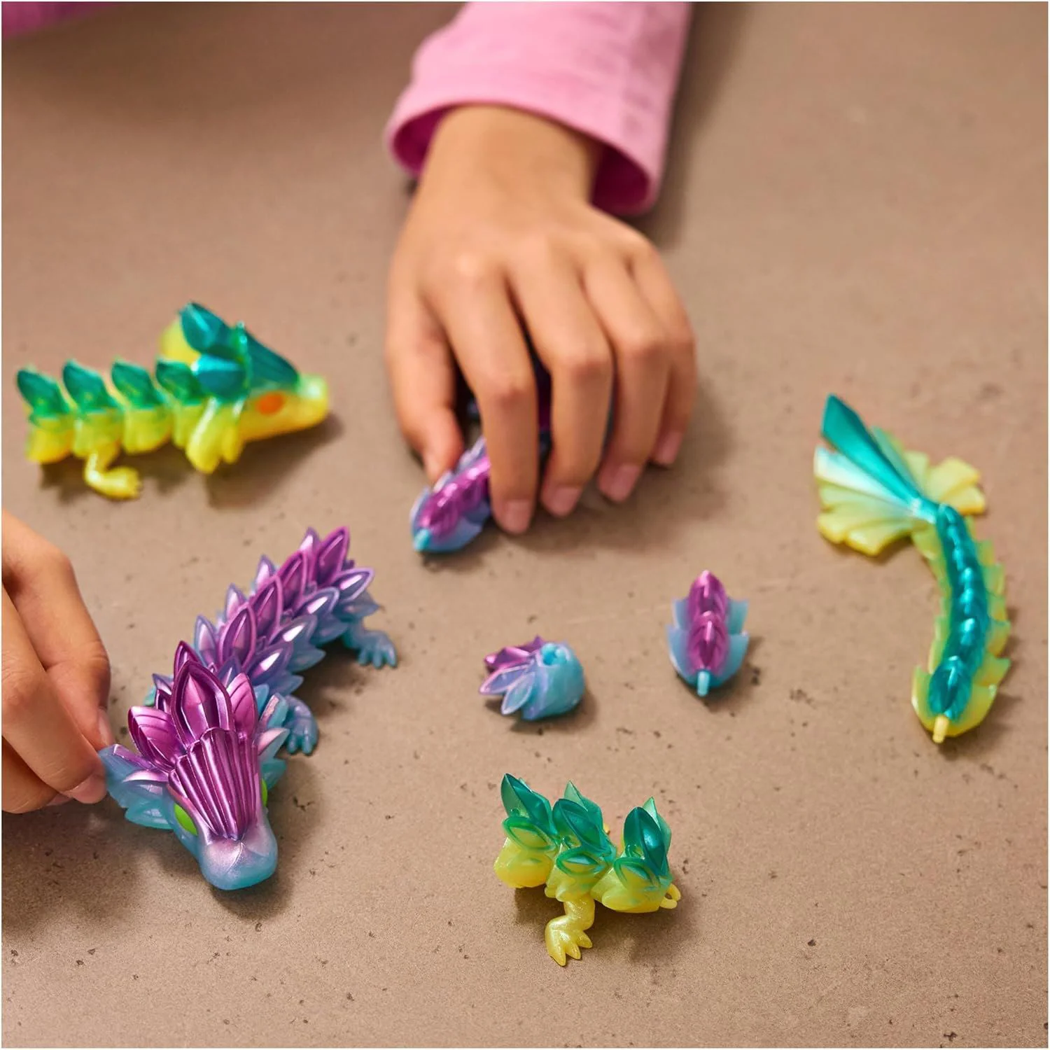 Фигурка-сюрприз Spin Master Dragon, в асс. foto