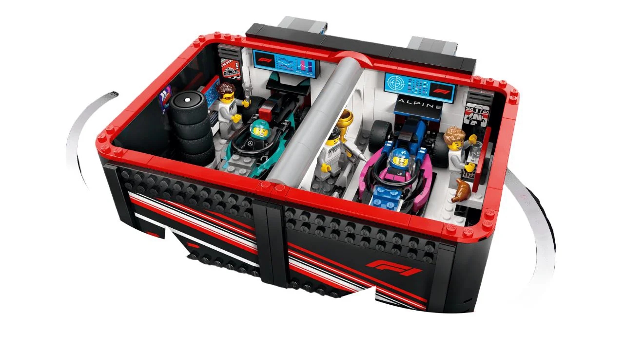 LEGO City - Garaj F1 si masini Mercedes-AMG & Alpine foto