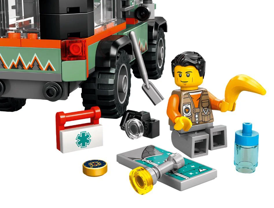 LEGO City - Camion Off-Road 4x4 pentru Munte foto
