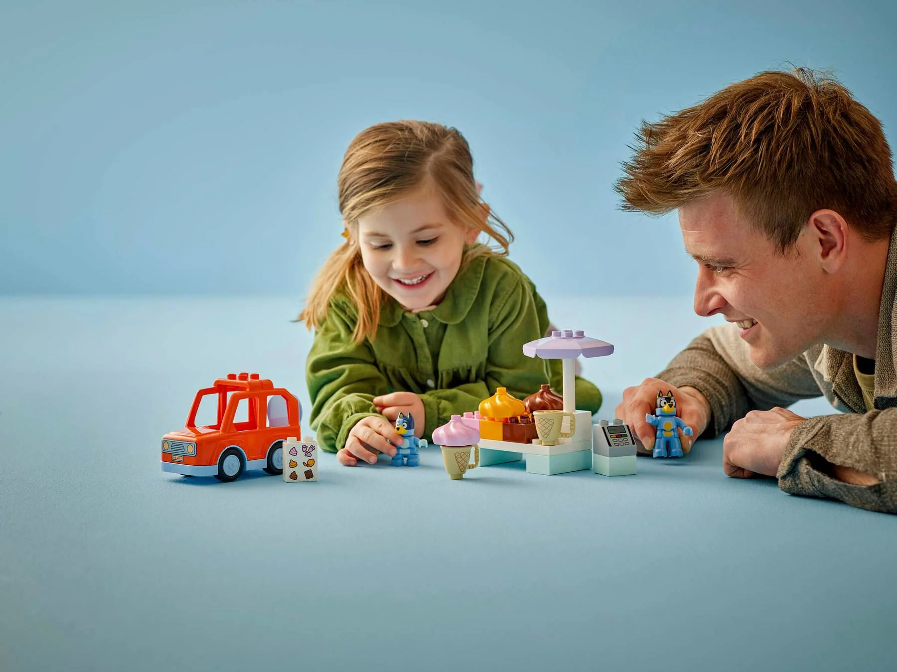LEGO Duplo - Excursie pentru inghetata cu Bluey foto