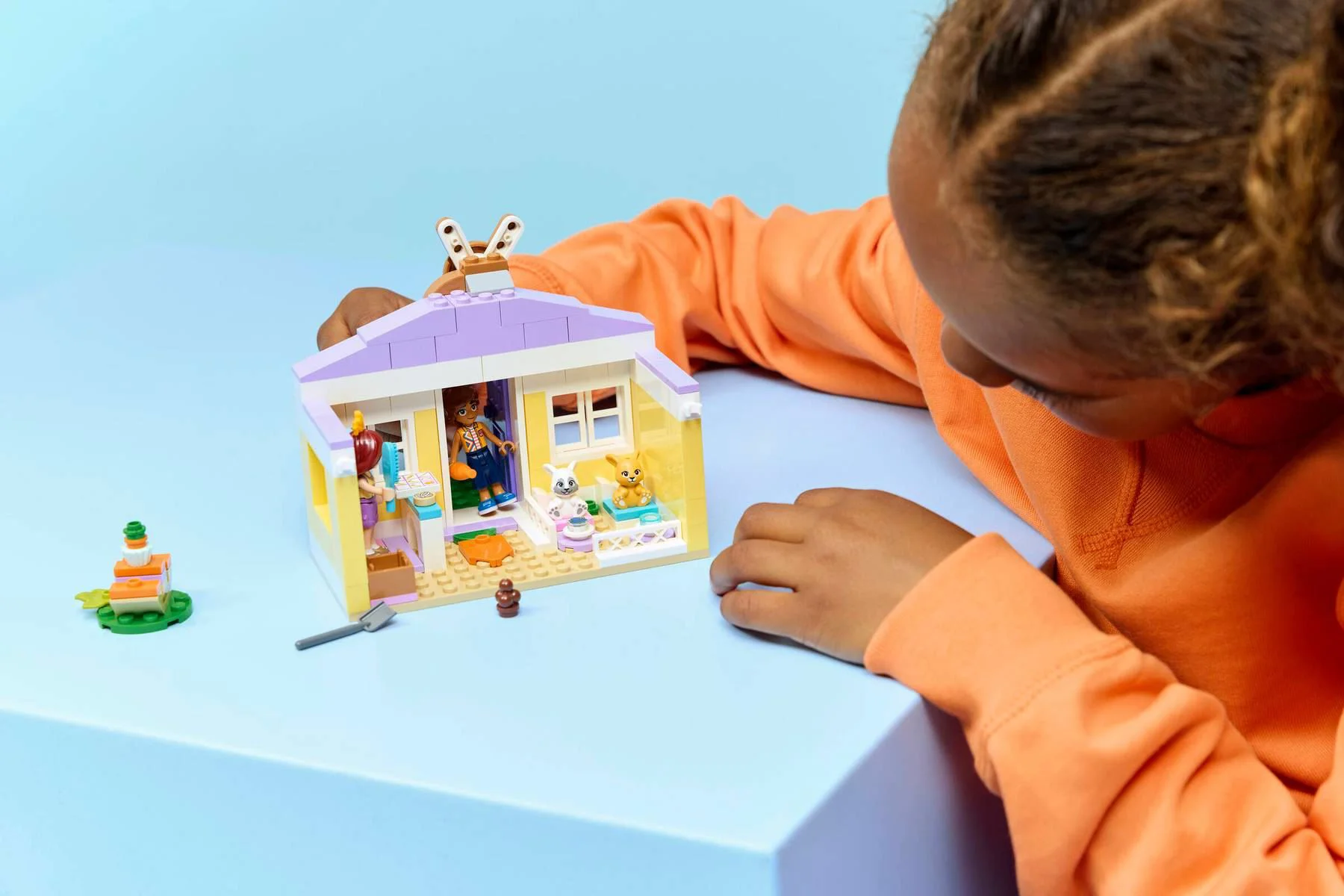 LEGO Friends - Отель для кроликов в Хартлейк-Сити foto