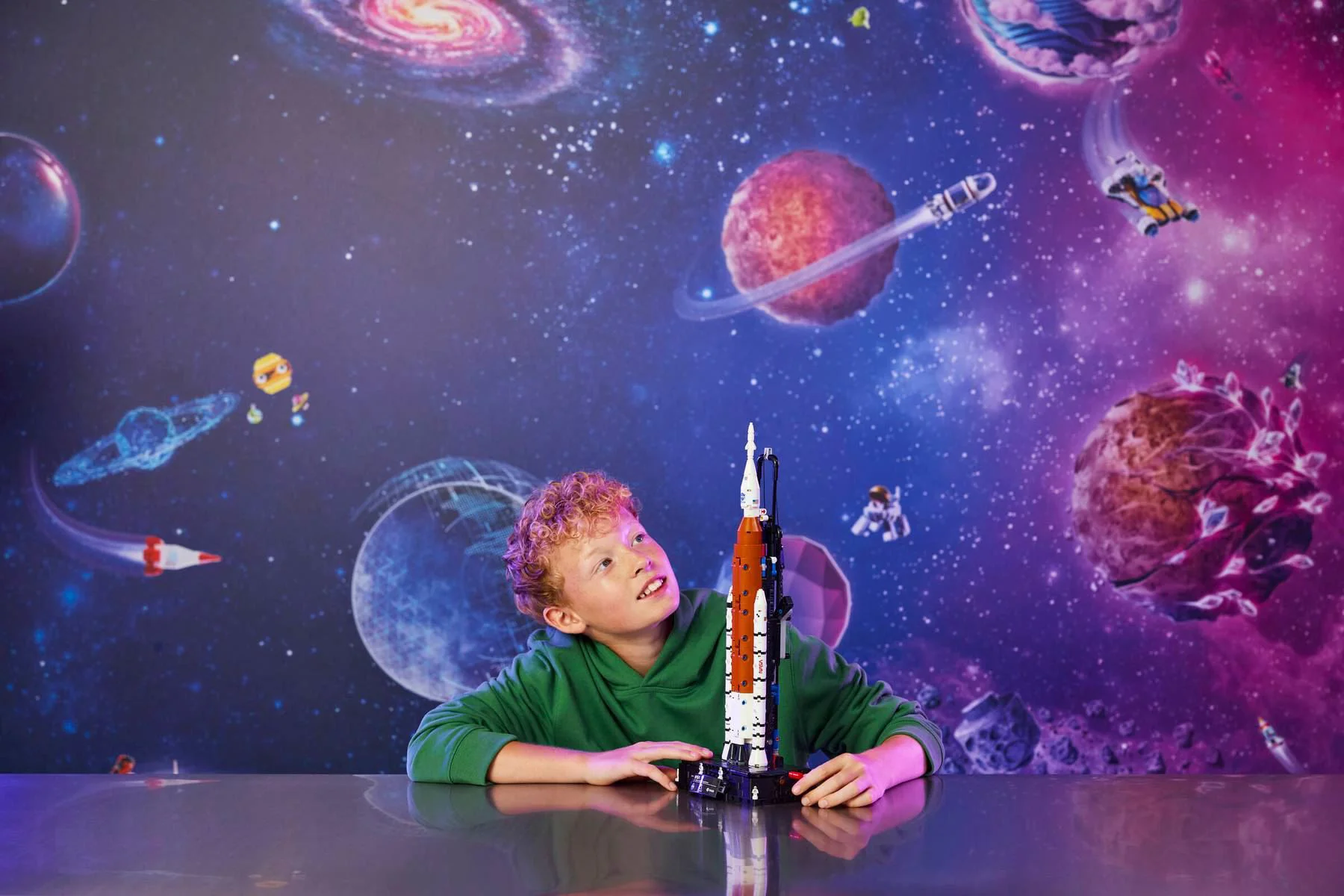 LEGO Technic - Racheta NASA Artemis Space Launch System foto