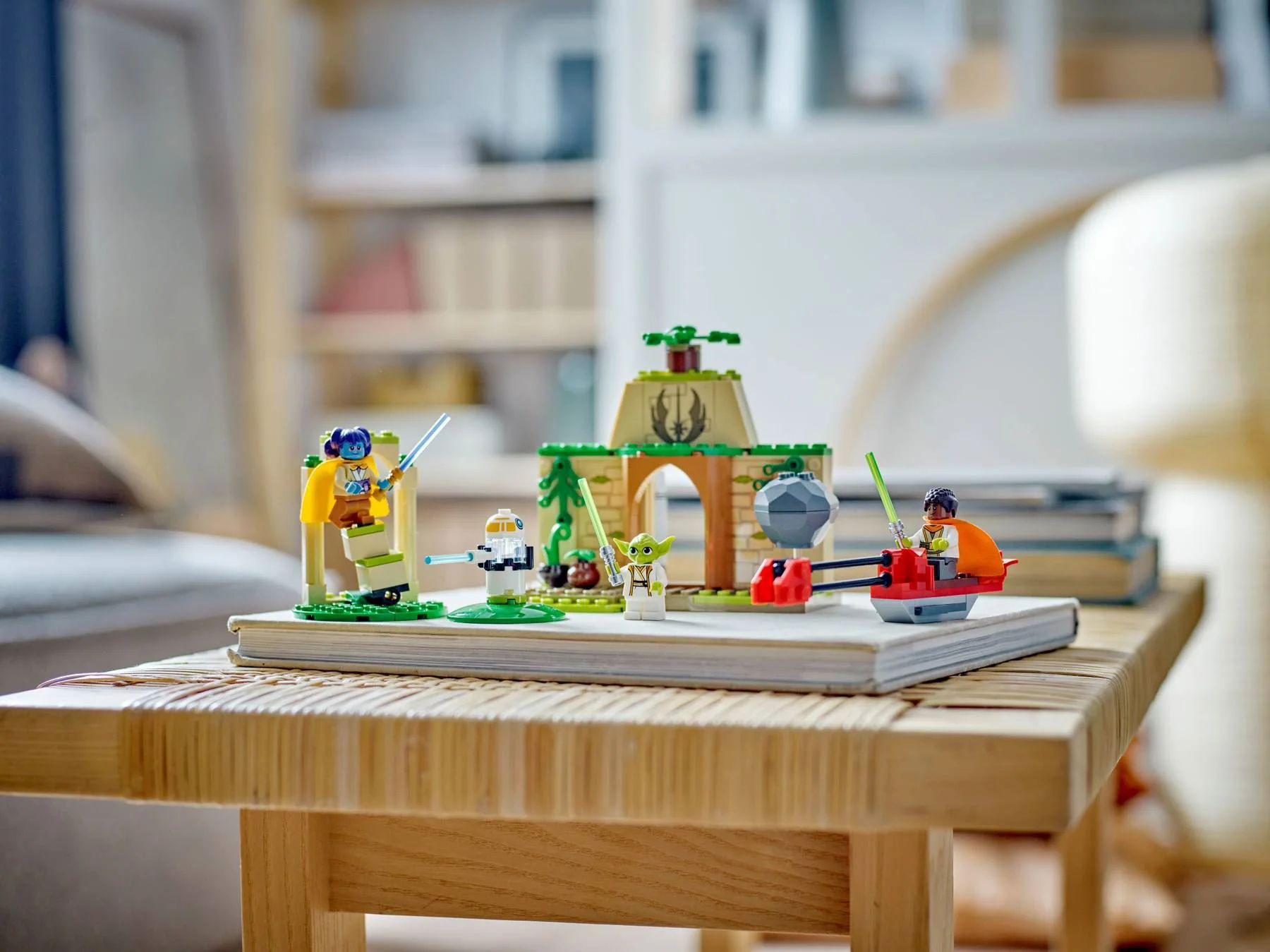 LEGO Star Wars - Храм джедаев Тену foto