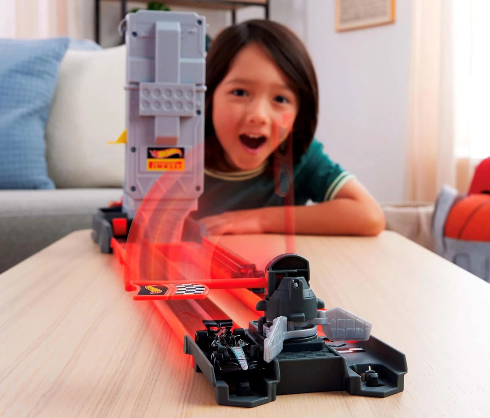 Игровой набор Hot Wheels Гоночная трасса F1 foto