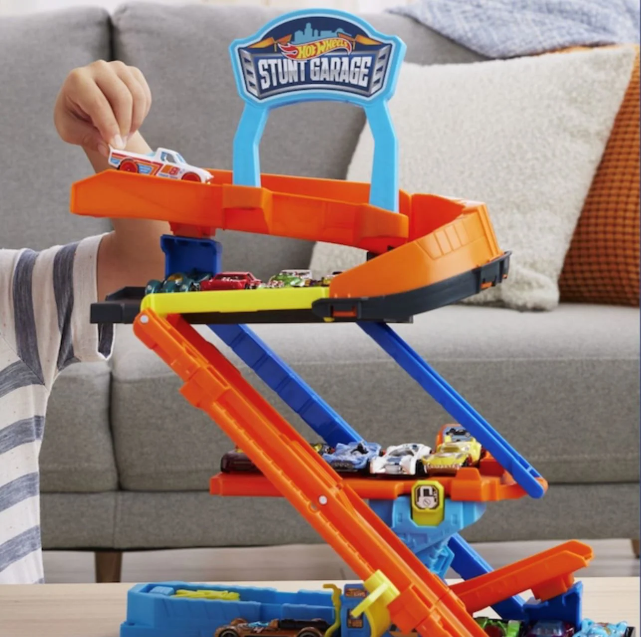 Set de joaca Hot Wheels Garaj transformabil cu pista foto
