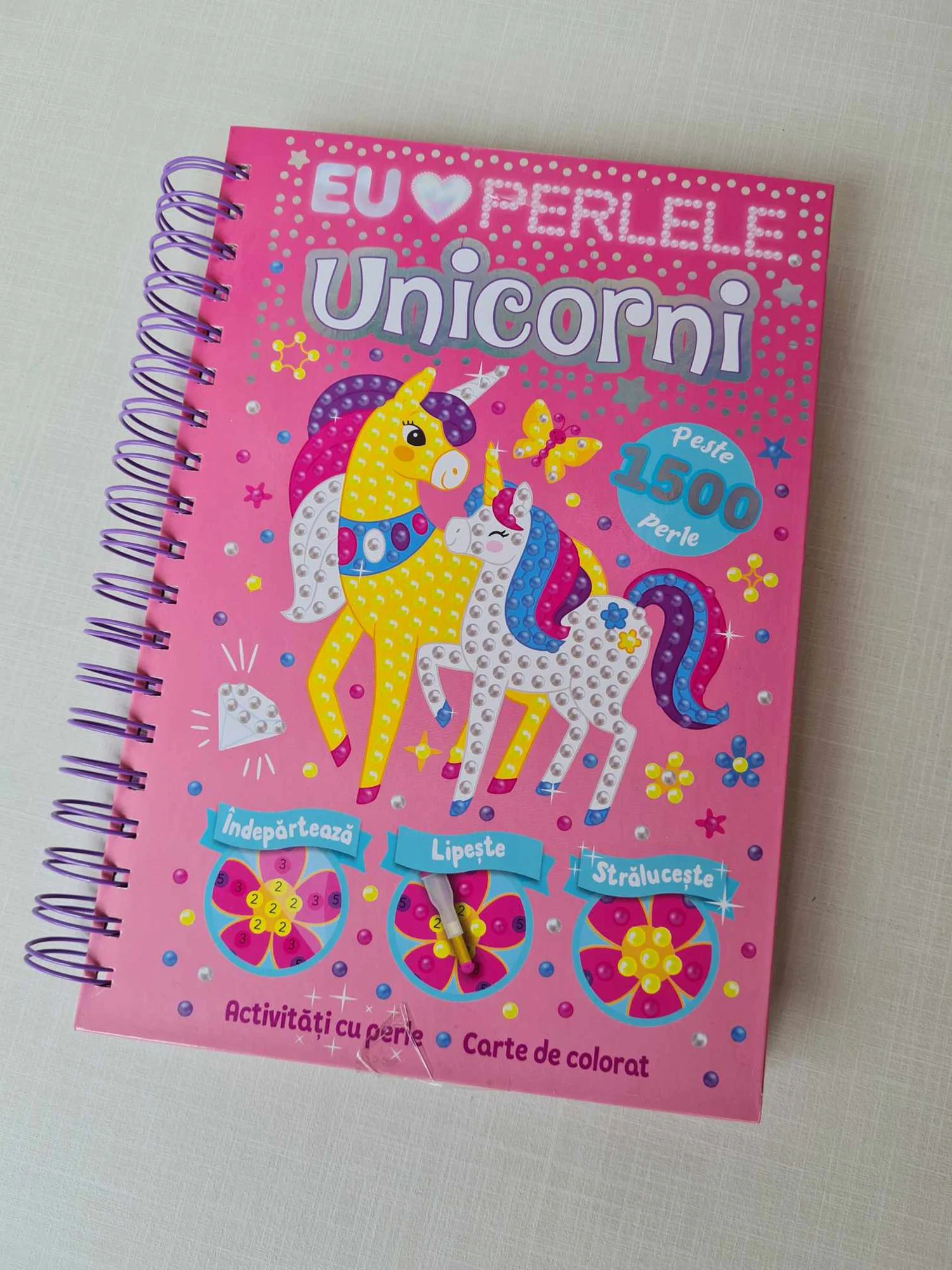 Unicorni - Activitati cu perle foto