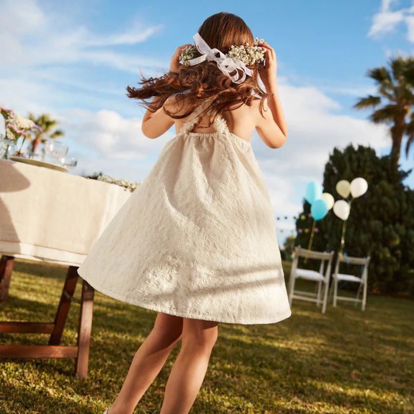 Orchestra Rochita cu bretele si broderie foto