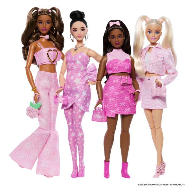 Papusa Barbie "Fashionista in costum denim roz" foto