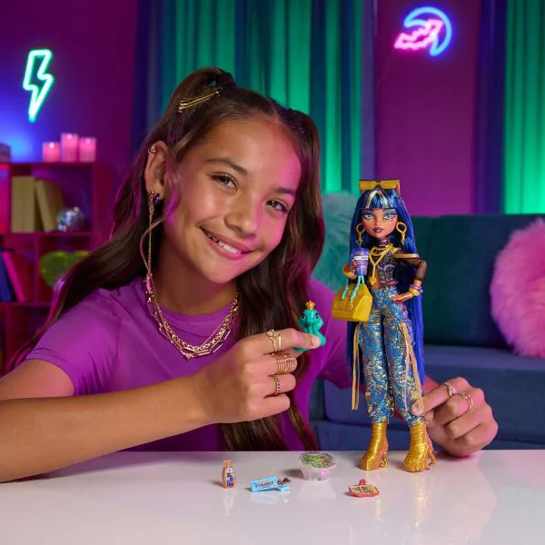 Set de joaca Monster High "Cleo de Nile" cu accesorii foto