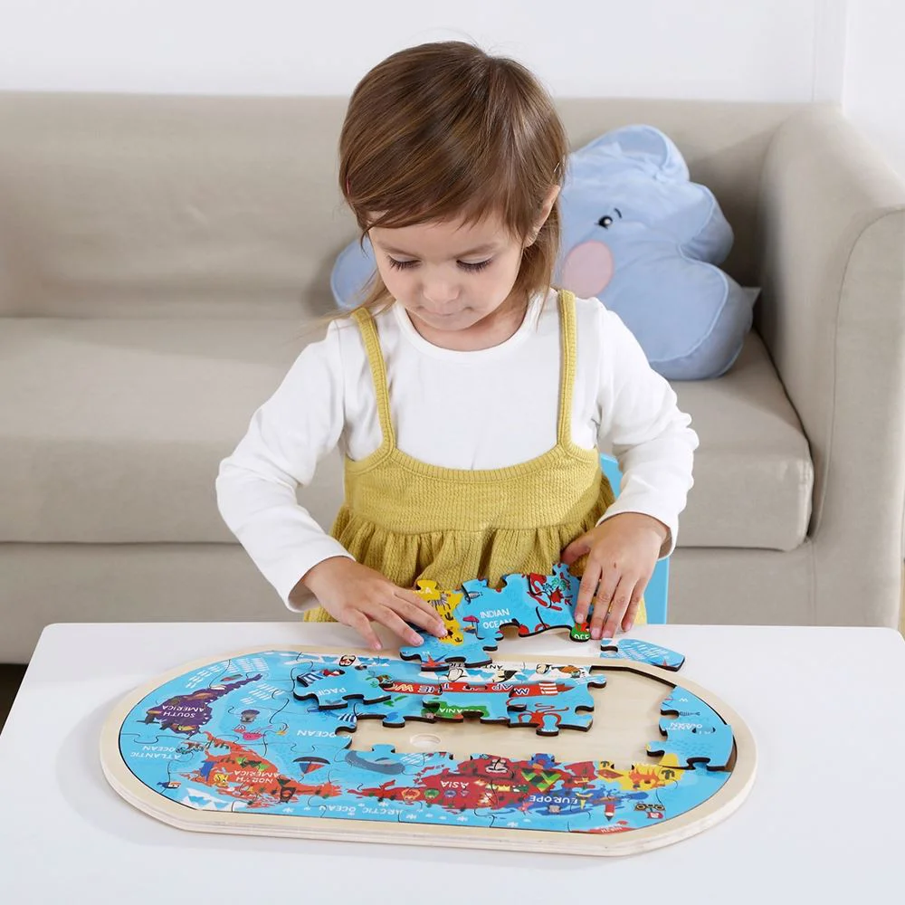 Puzzle din lemn Tooky Toy Harta Lumii foto