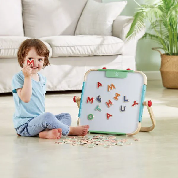 Set de litere magnetice Hape, 70 buc. foto