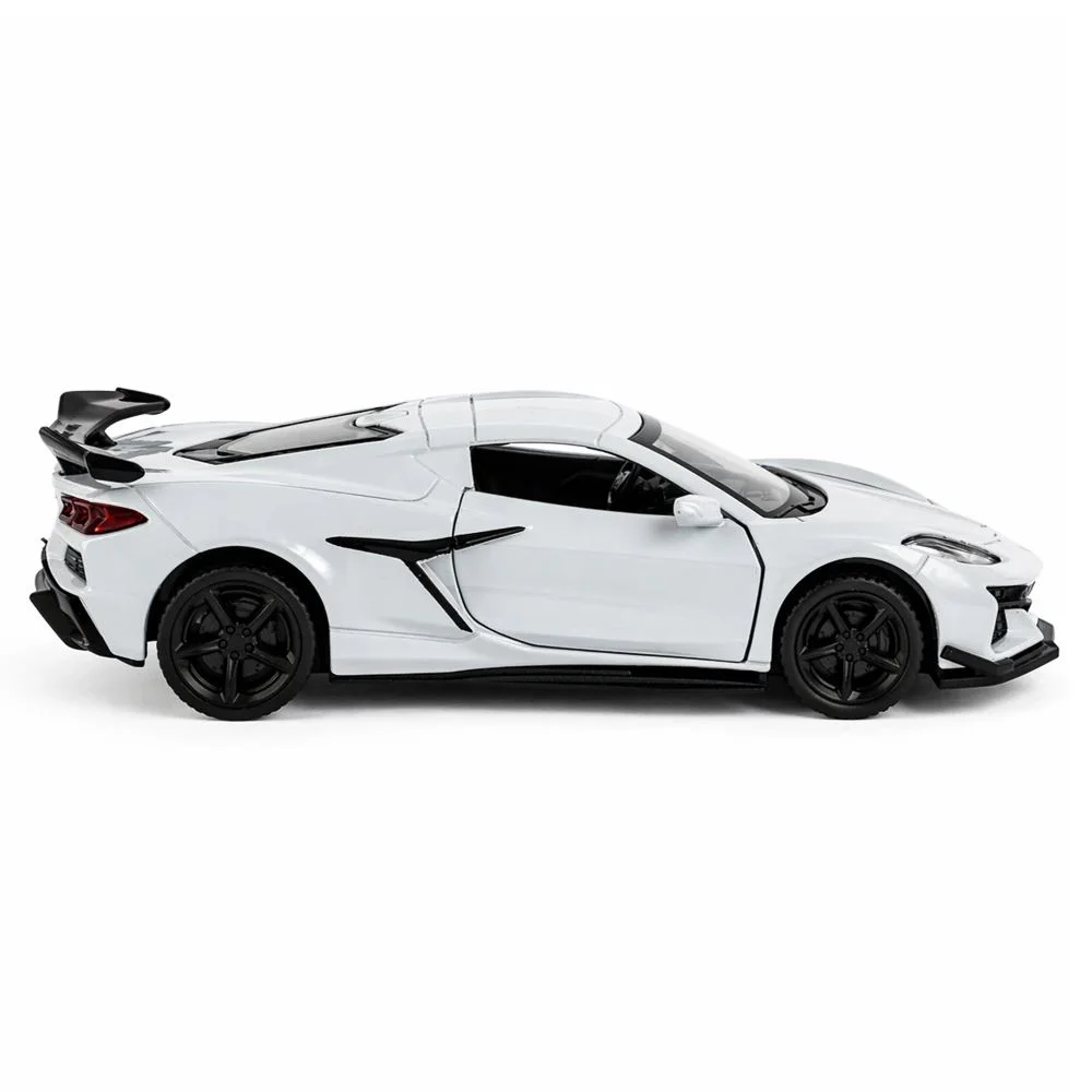 Masina din metal cu inertie Chevrolet Corvette C8 Z06 2024, 1:36, in sortiment foto
