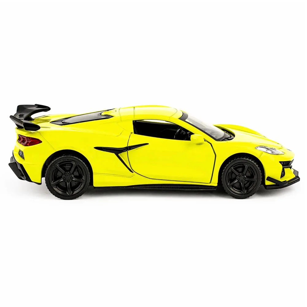 Masina din metal cu inertie Chevrolet Corvette C8 Z06 2024, 1:36, in sortiment foto