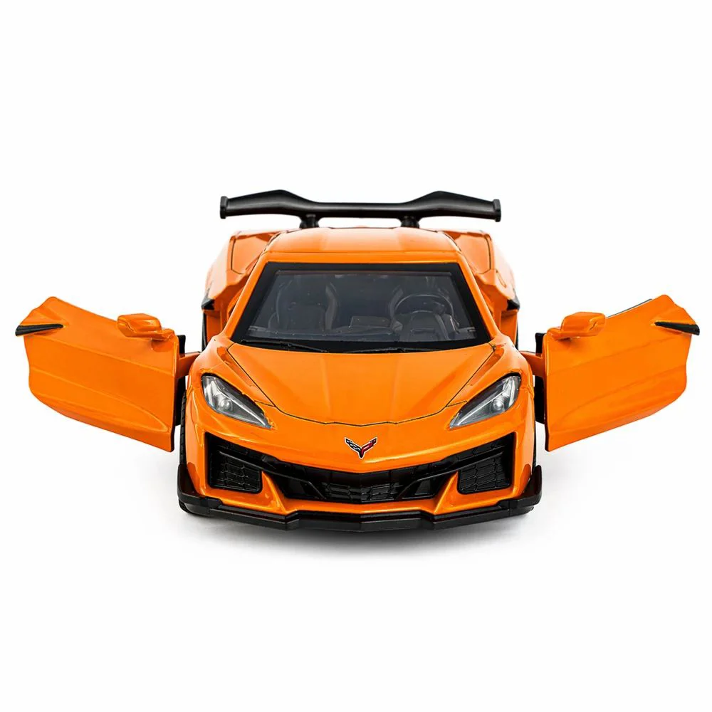 Masina din metal cu inertie Chevrolet Corvette C8 Z06 2024, 1:36, in sortiment foto