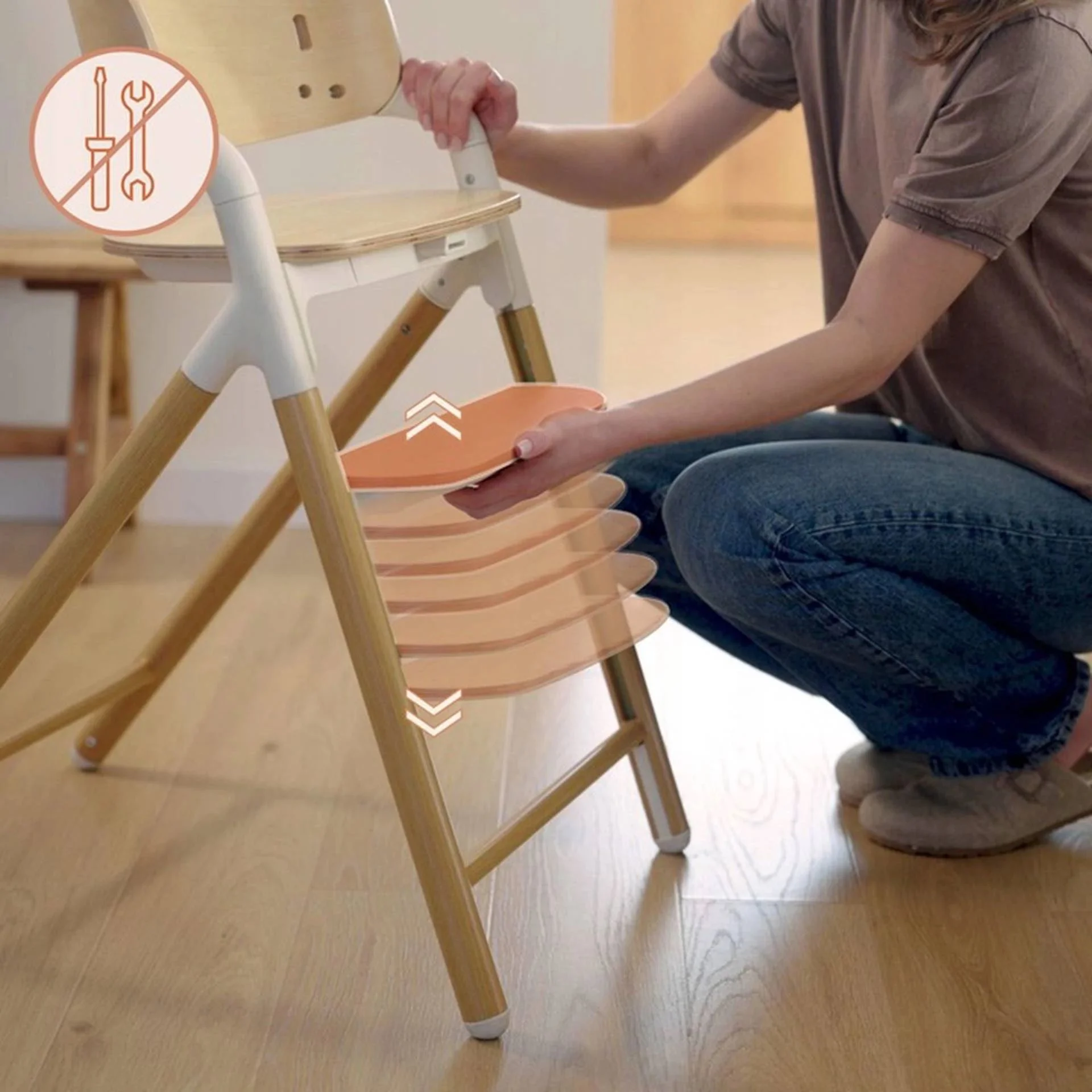 Scaun pentru hranire 3 in 1 Lionelo Celia White Natural Wood foto