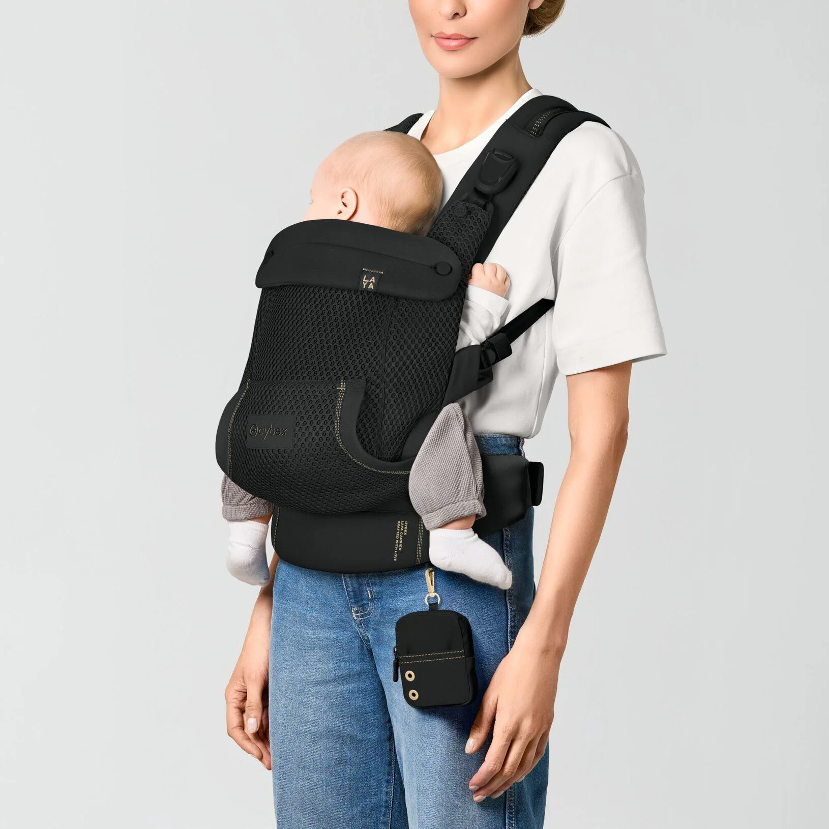 Переноска Cybex Laya Magic Black foto