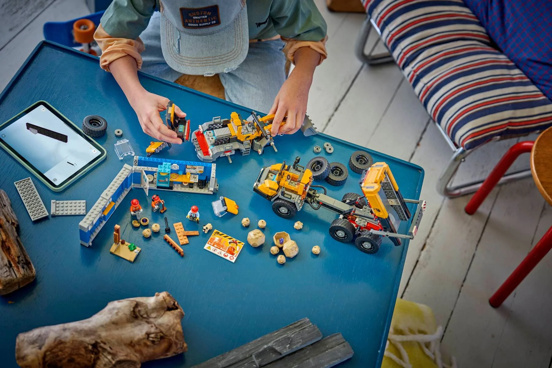 LEGO City - Самосвал и фронтальный погрузчик foto