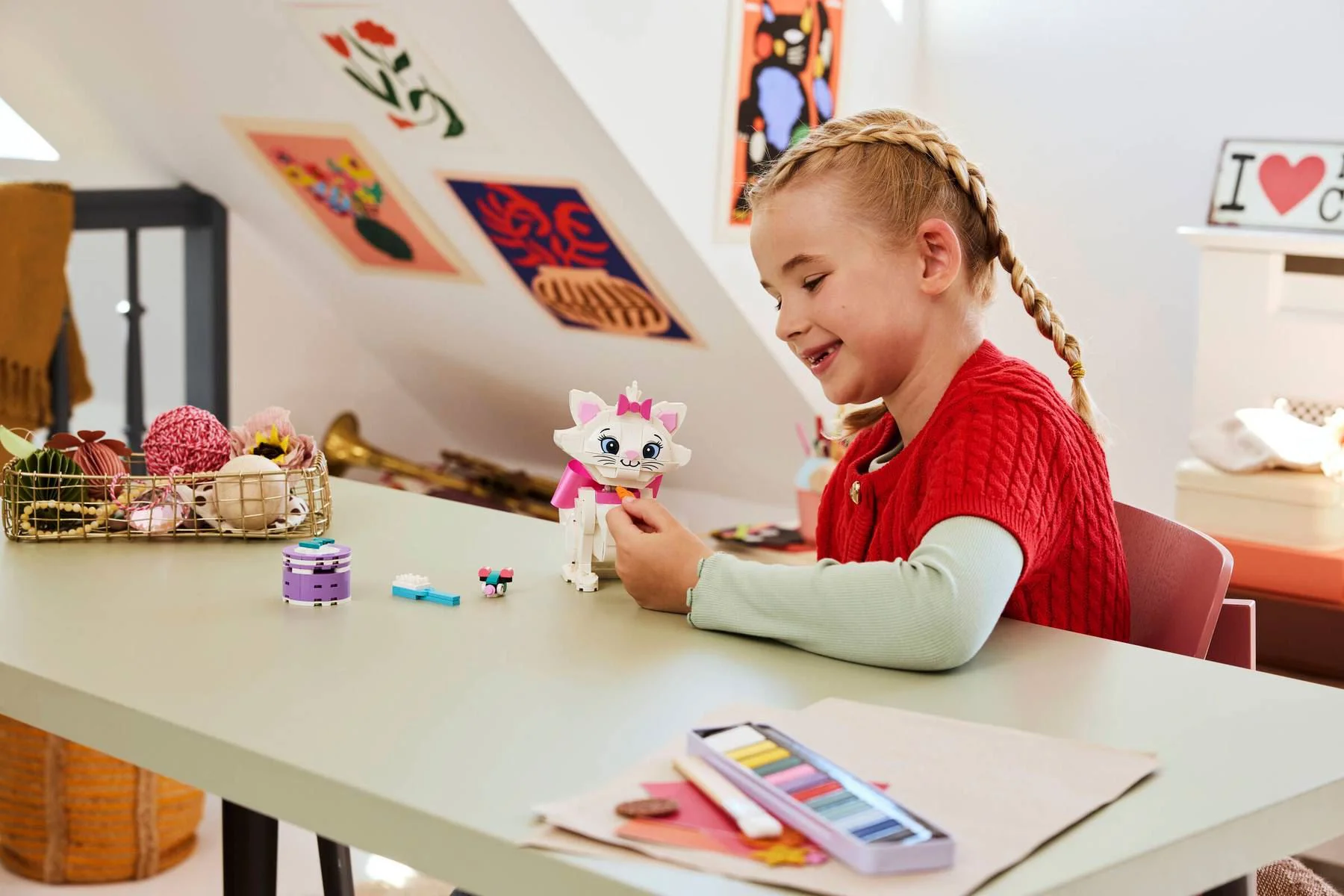 LEGO Disney - Adorabila Marie foto
