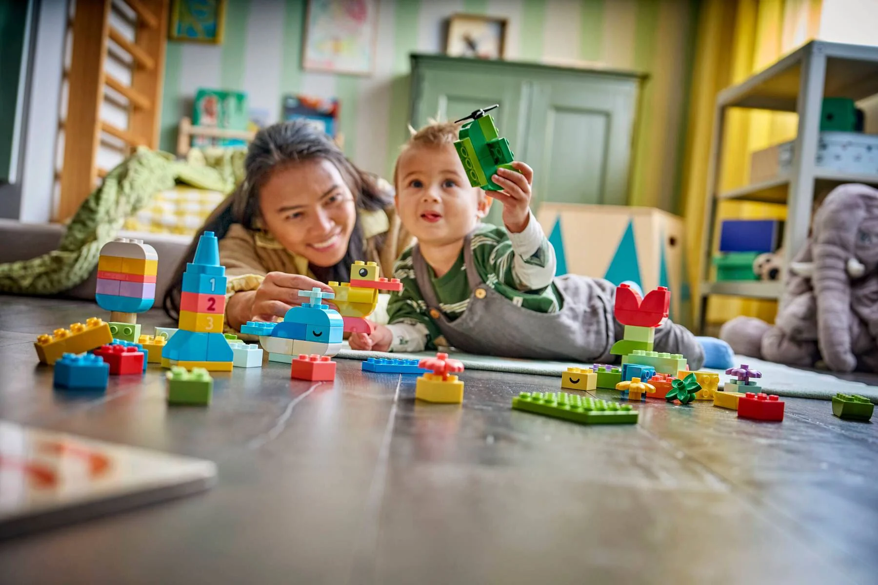 LEGO Duplo - Cutie Creativa Colorata foto