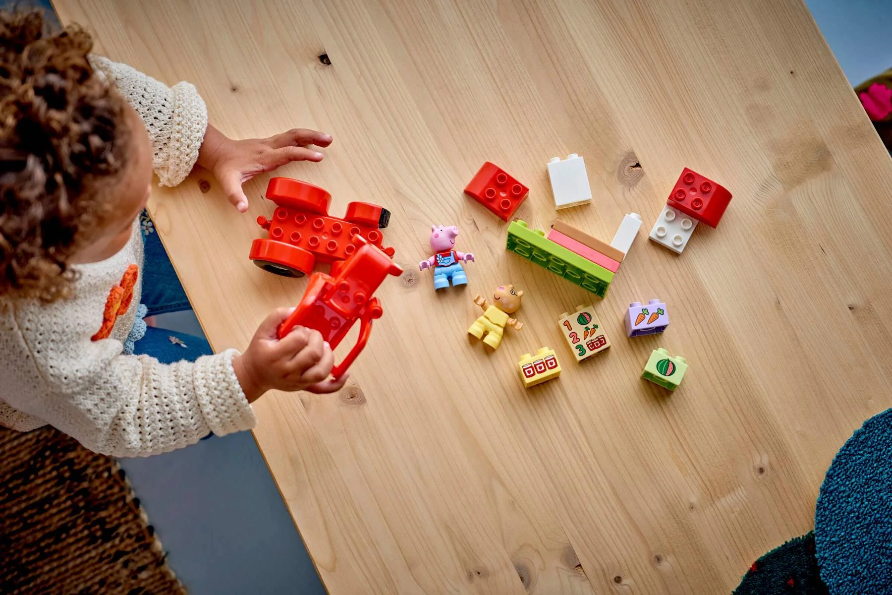 LEGO Duplo - Peppa Pig Tractor si Piata foto