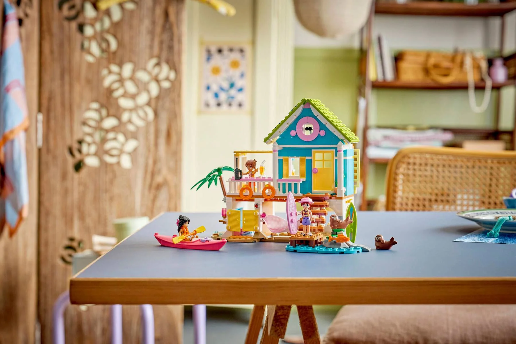 LEGO Friends - Домик на пляже с тюленями foto