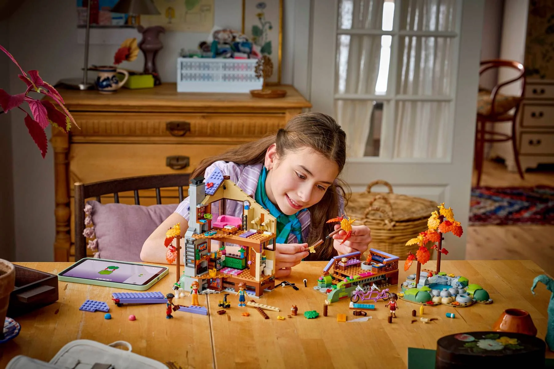 LEGO Friends - Осенний домик в лесу foto