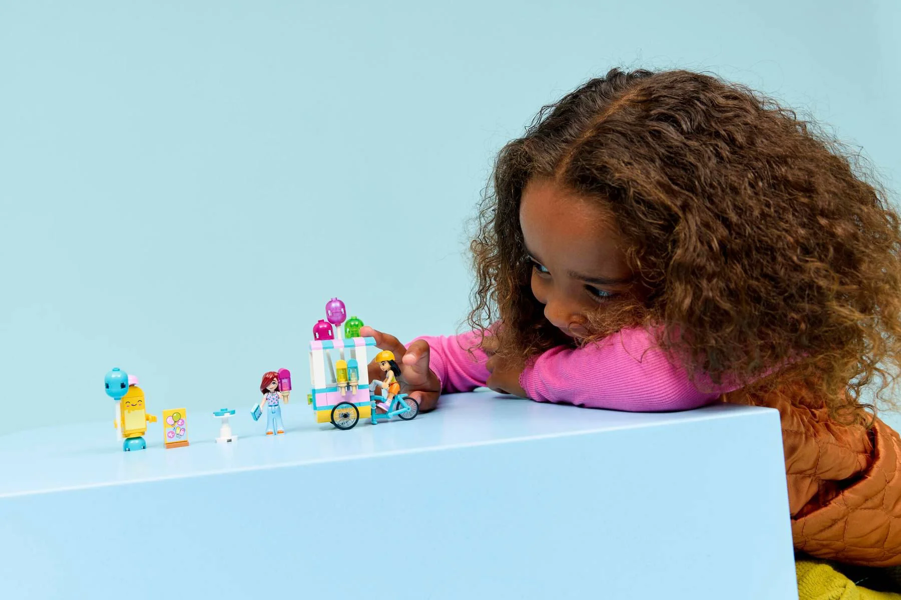 LEGO Friends - Киоск с мороженым и воздушными шарами foto